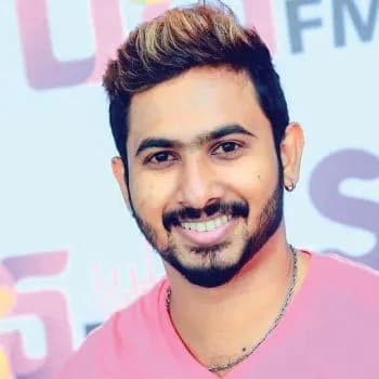 Dinesh Tharanga